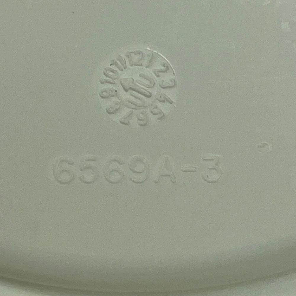 Tupperware Lid Only Snack Store Serve 5.25